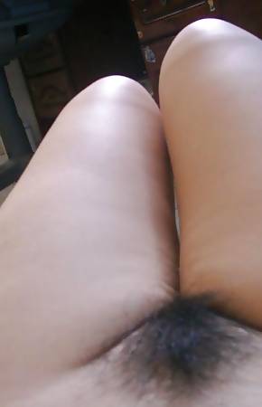 Kinky Korean teen takes nude photos while on a vacation