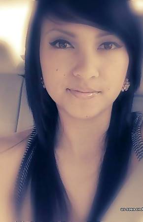 Gallery of a sexy Asian girlfriend posing for the cam