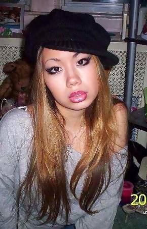 Hot horny Oriental fuck gets sleazy with her boyfriend