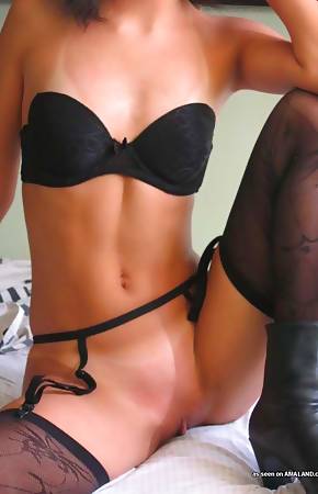 Picture collection of a Thai chick in her lingerie