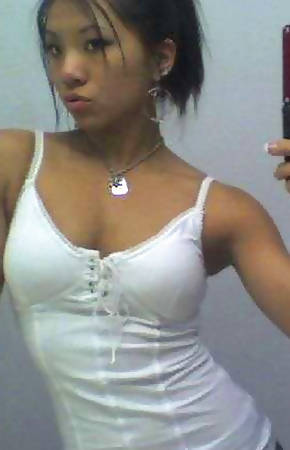 Nice photos of hot and sexy Oriental girlfriends