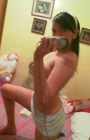 Asian amateur selfshooter