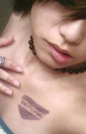 Really cute Asian teen having fun and taking naughty mirror pics