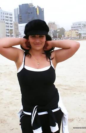 Indian girlfriends with fine tits take a dip in Tel Aviv